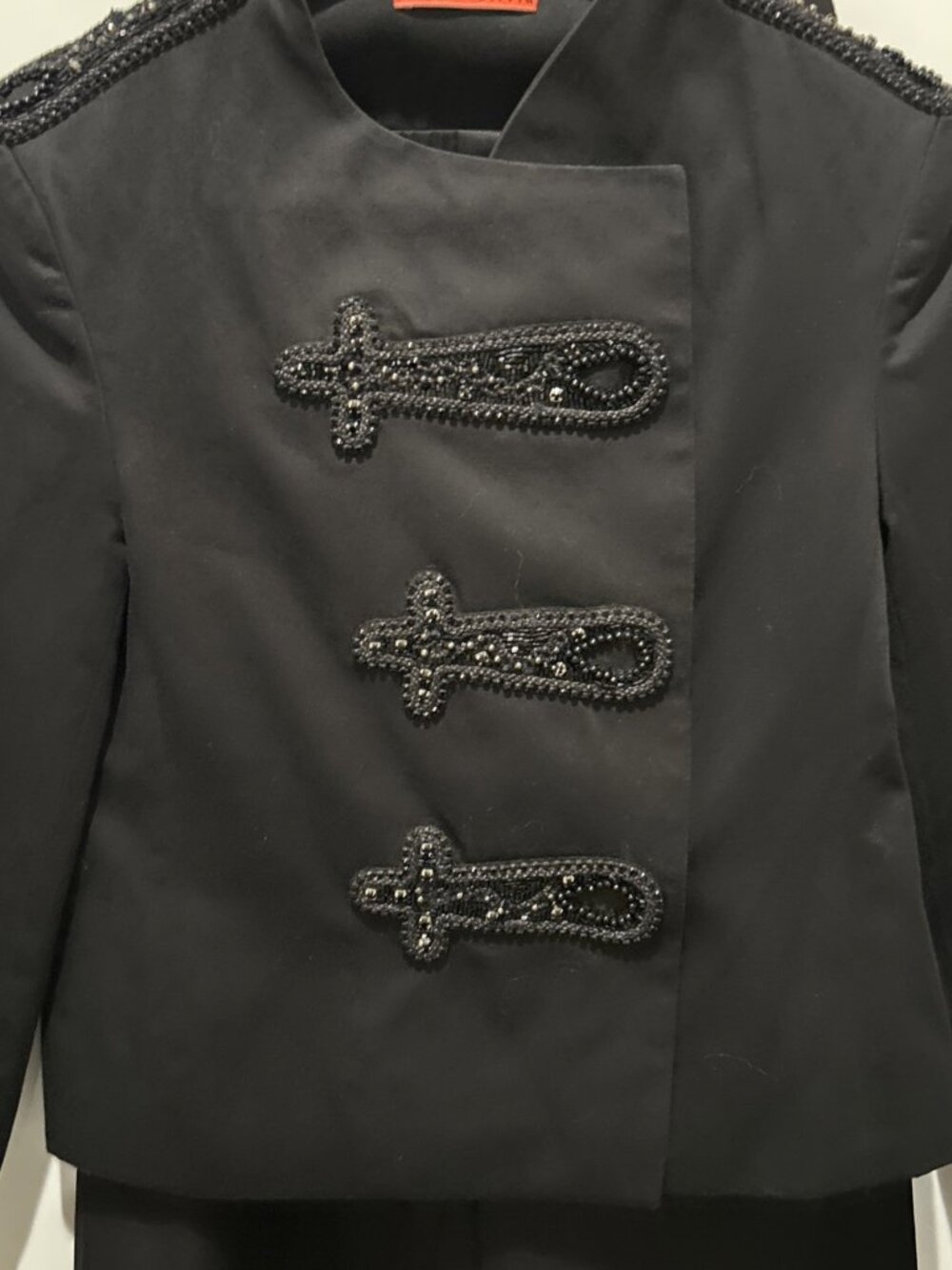 alice + olivia Women’s Silk Pant Suit Embroidered Jacket & Pants Sz 2 Black - Picture 3 of 16